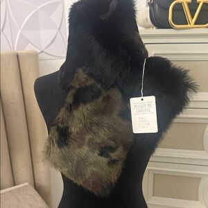 Rabbit fur scarf NWT